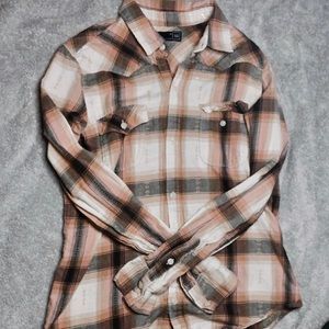 GAP: pink/navy blue button up flannel (M)